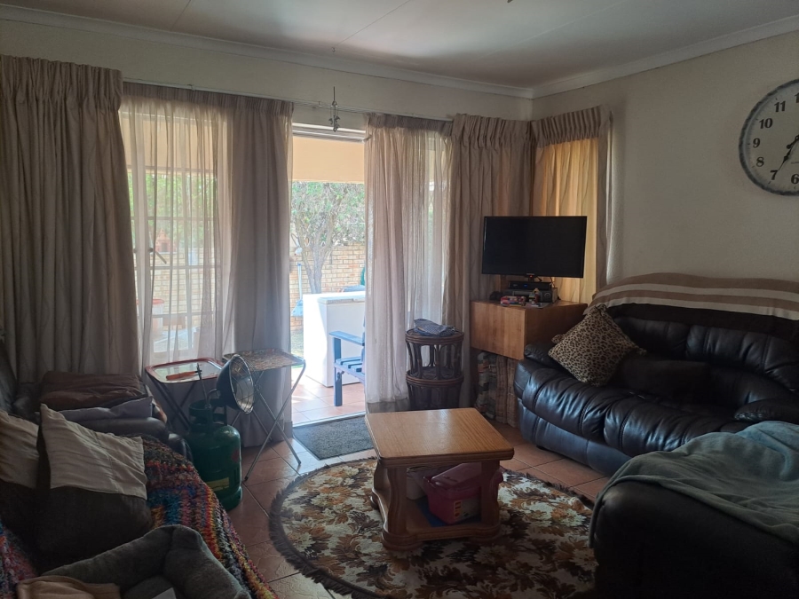 3 Bedroom Property for Sale in Sasolburg Free State